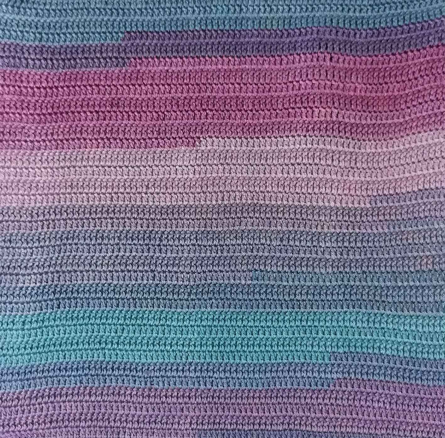 Wollbiene Summer Touch Batik 100g - Kaunis Väriliukuma Lanka