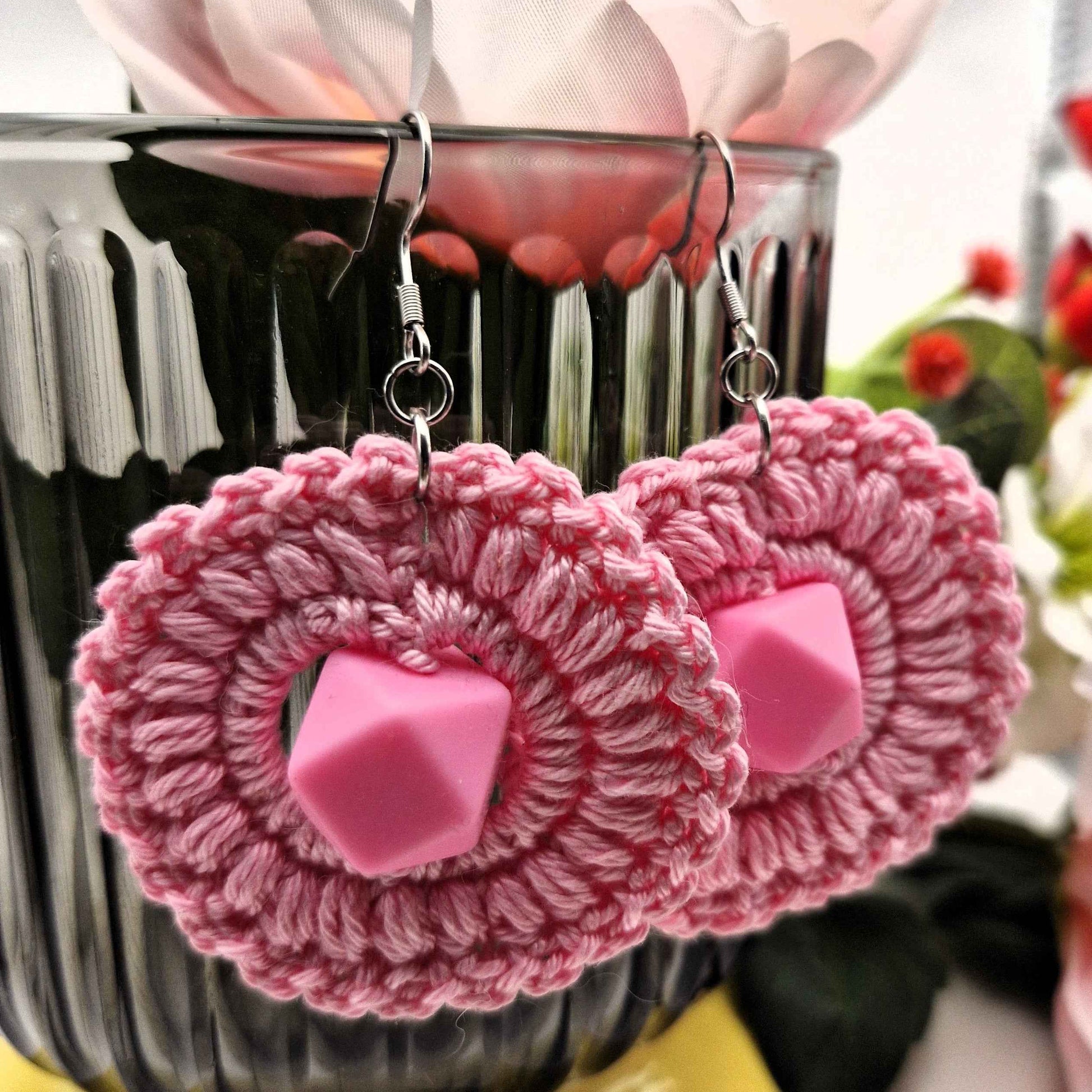 HATTARA PINK Virkatut Korvakorut