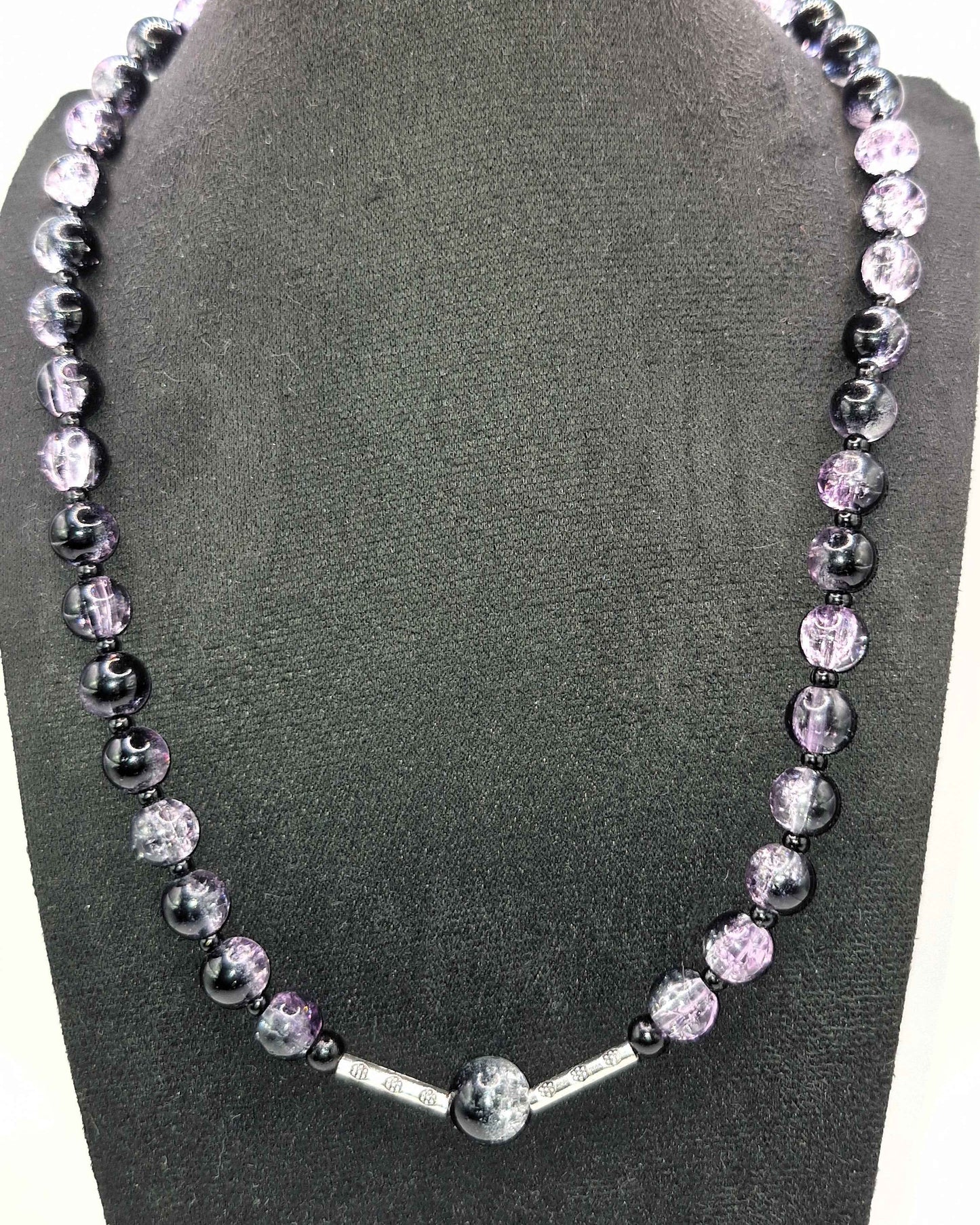 LILA Violetti Lasikaulakoru 44cm - Säädettävä Pituus + 5cm Lisäketju - RaskasHilkka.fi