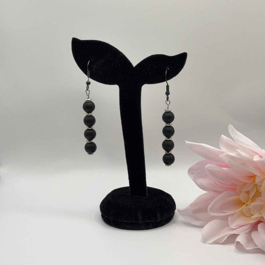 BLACK STONE Korvakorut - Mustat Kivet
