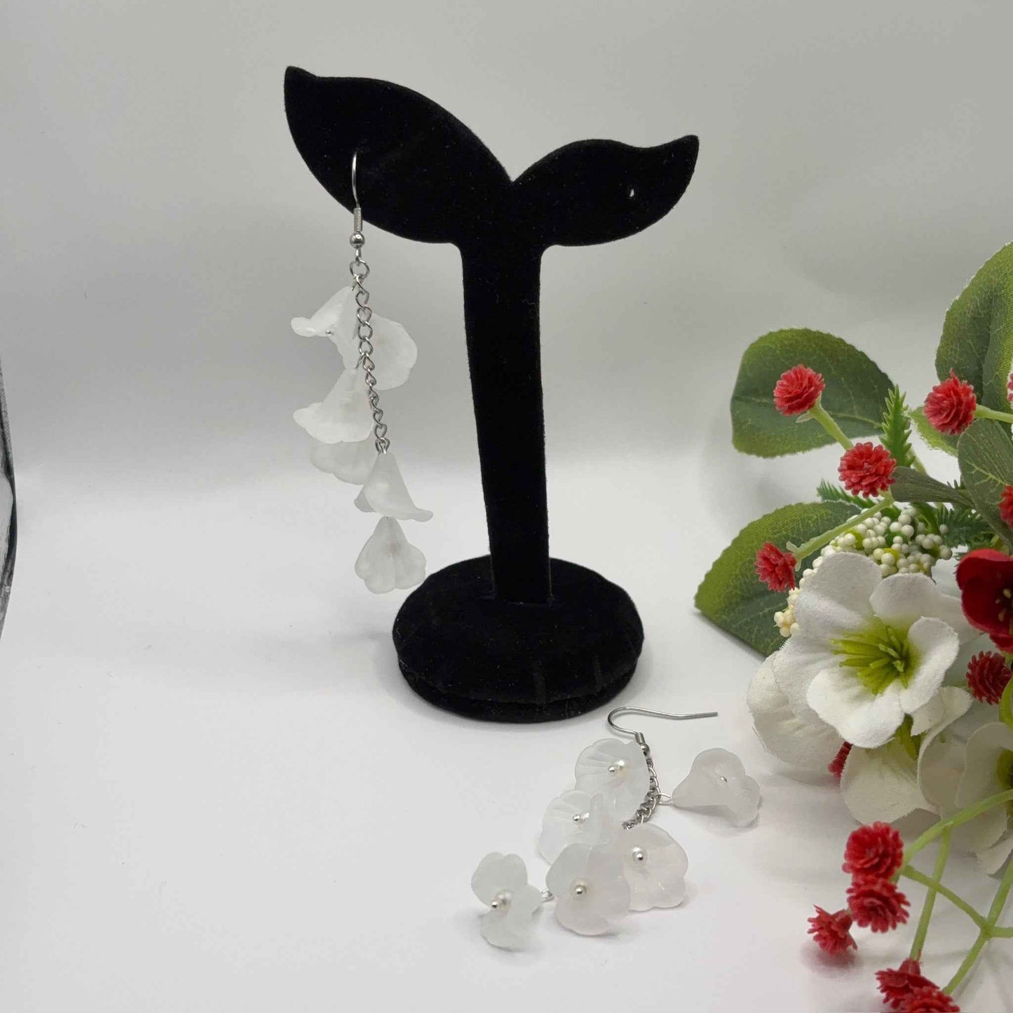 TRUMPETTI Korvakorut - Akryyli & Lasihelmet 9cm