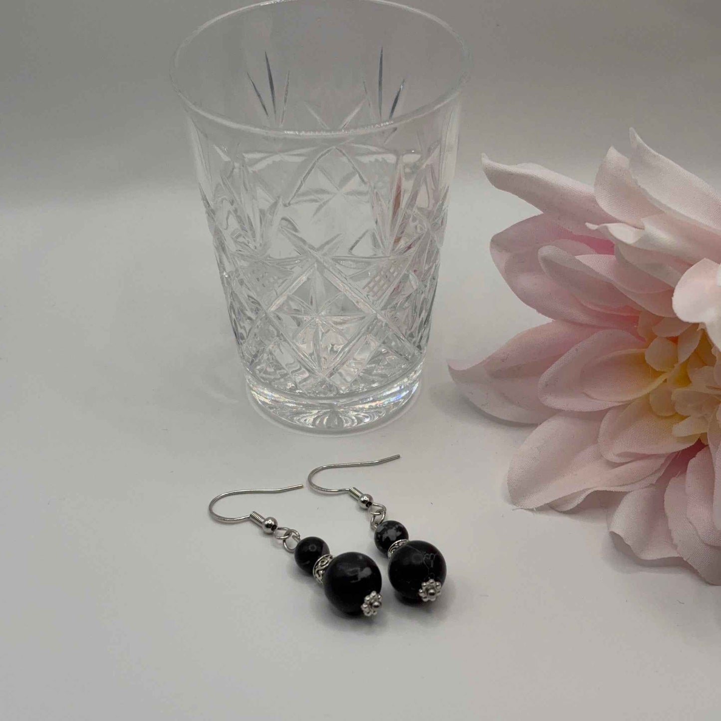 OBSIDIAANI Korvakorut - Suojaava Luonnonkivi 5cm