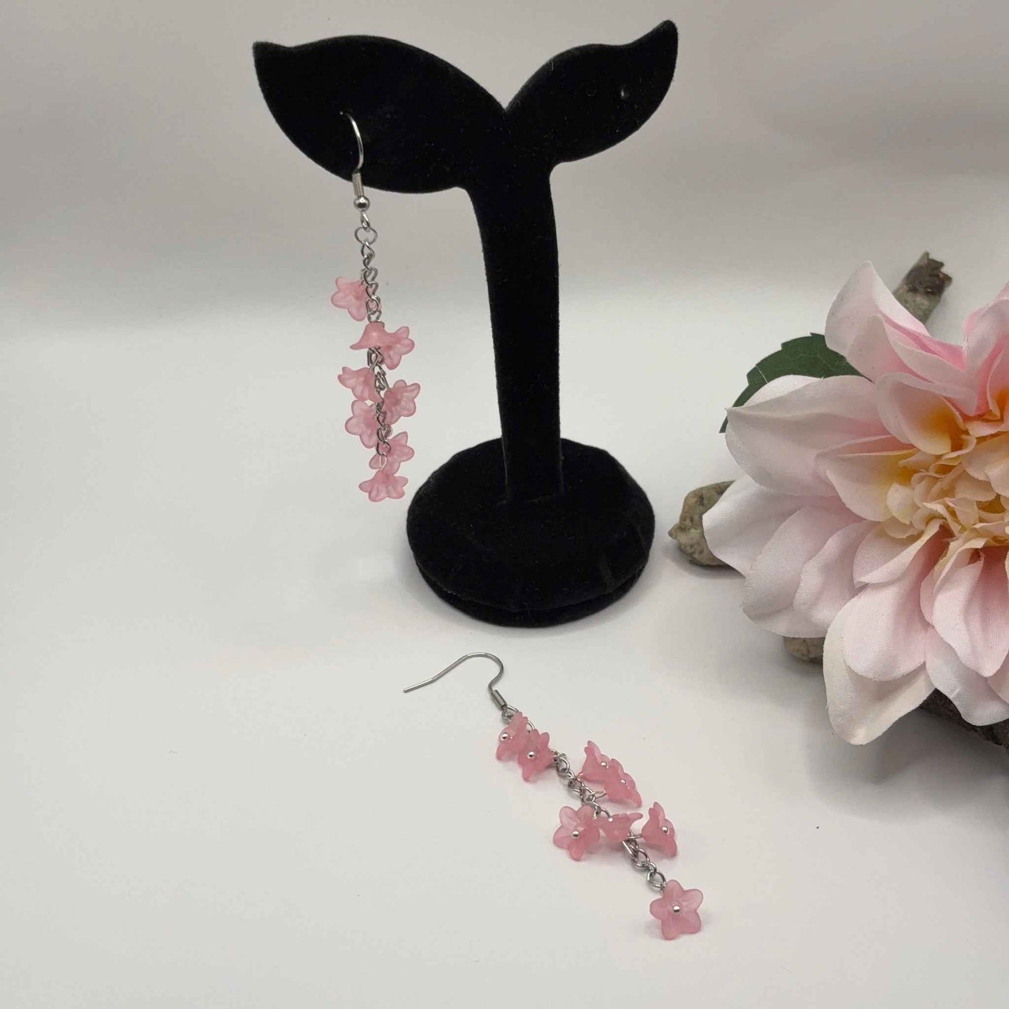 PINK FLOWERS Korvakorut - Akryyli 8cm