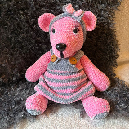 Nalle Hahmo Virkattu - Perinteinen Käsityöhahmo