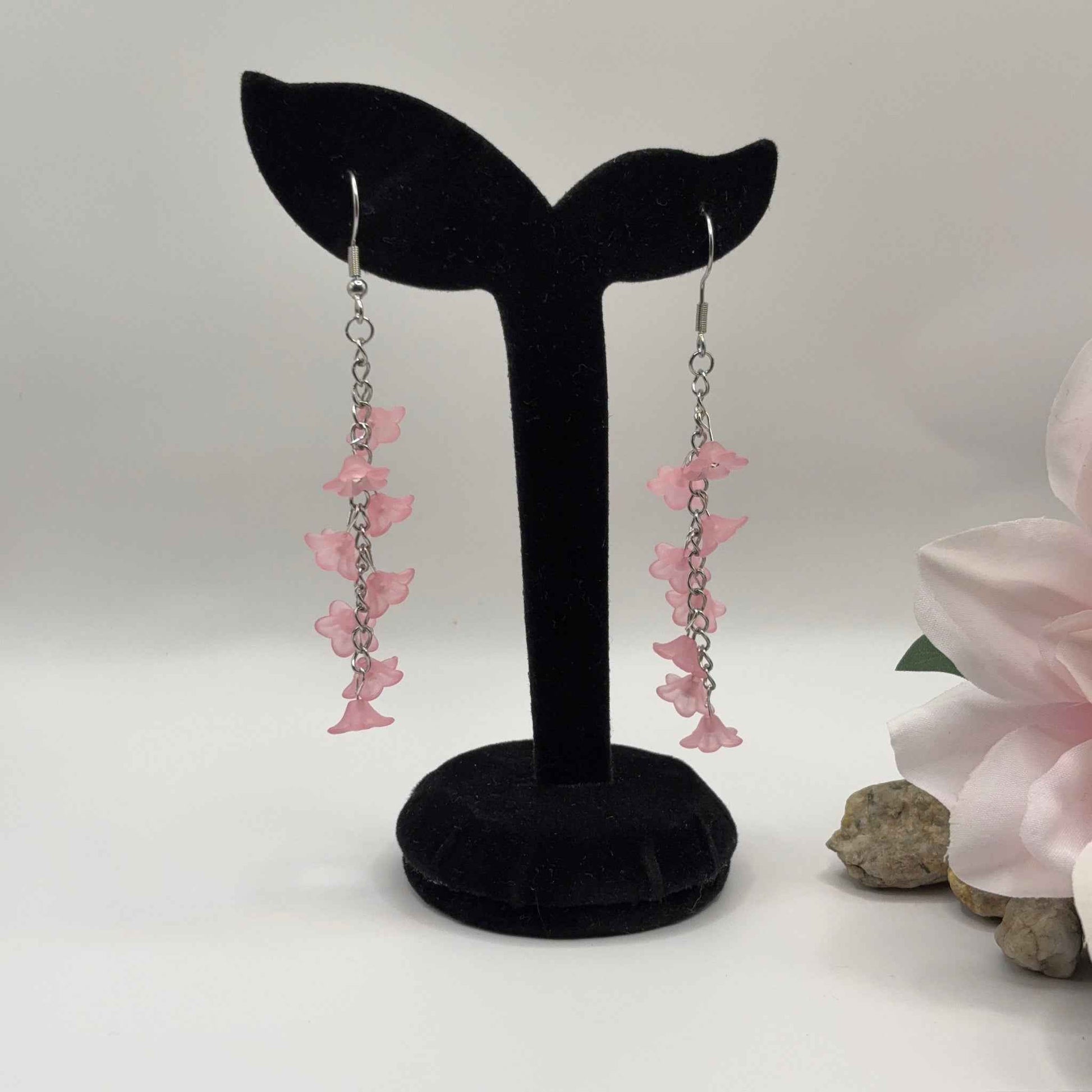 PINK FLOWERS Korvakorut - Akryyli 8cm